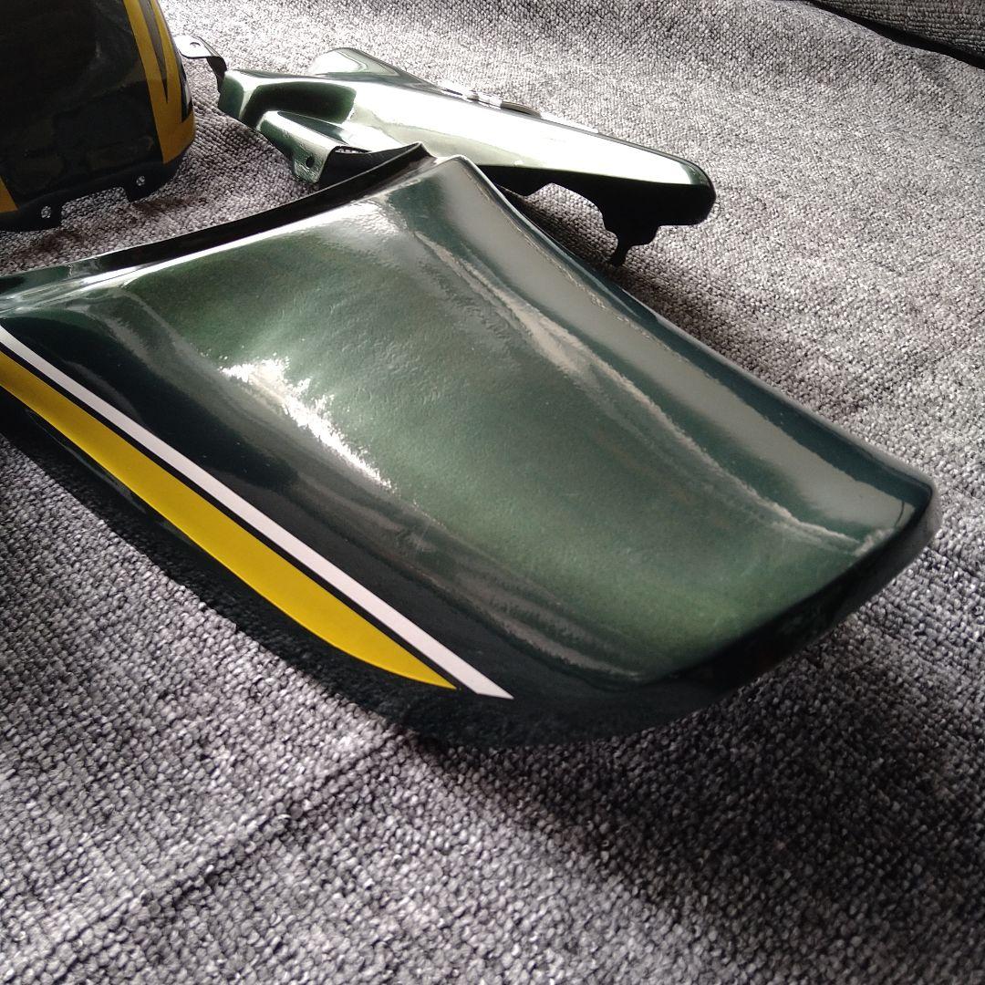 ゼファー400 z1／z2タイガー外装