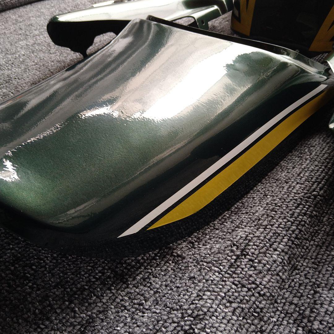 ゼファー400 z1／z2タイガー外装