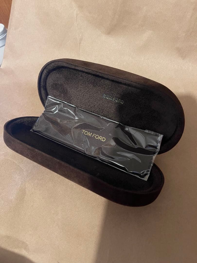 トムフォード サングラス 新品ケース付