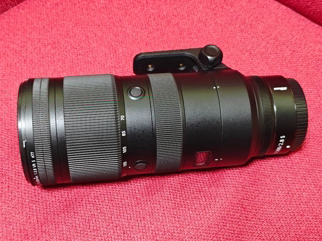 NIKKOR Z 70-200mm f/2.8 VR S 純正フィルター付き