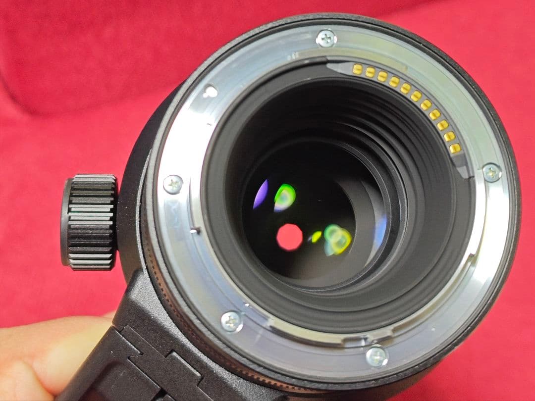 NIKKOR Z 70-200mm f/2.8 VR S 純正フィルター付き