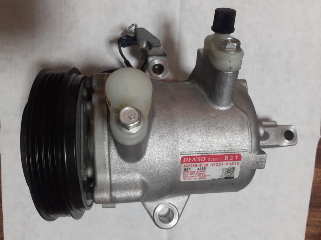 スズキ純正MA37Sソリオエアコンコンプレッサー