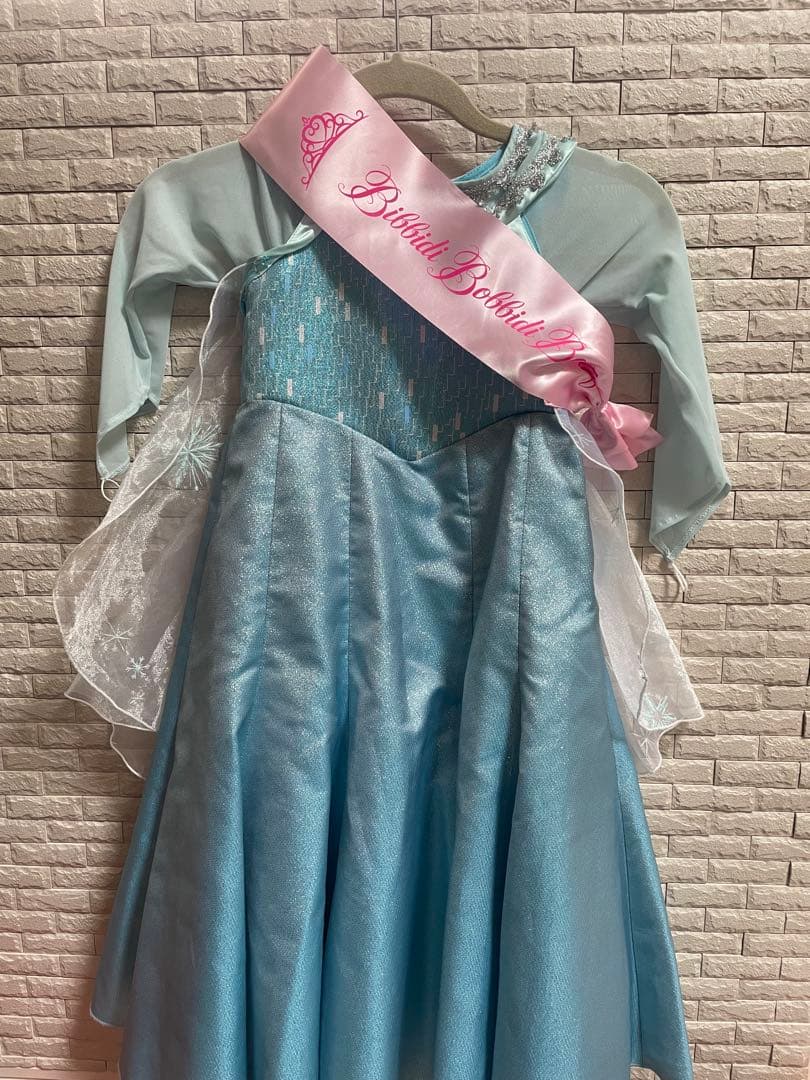 エルサ　ドレス　ビビディバビディブティック110 （タスキ付き）