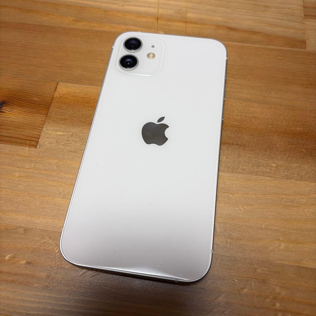 iPhone12 256GB ホワイト 本体 SIMフリー　ケース付