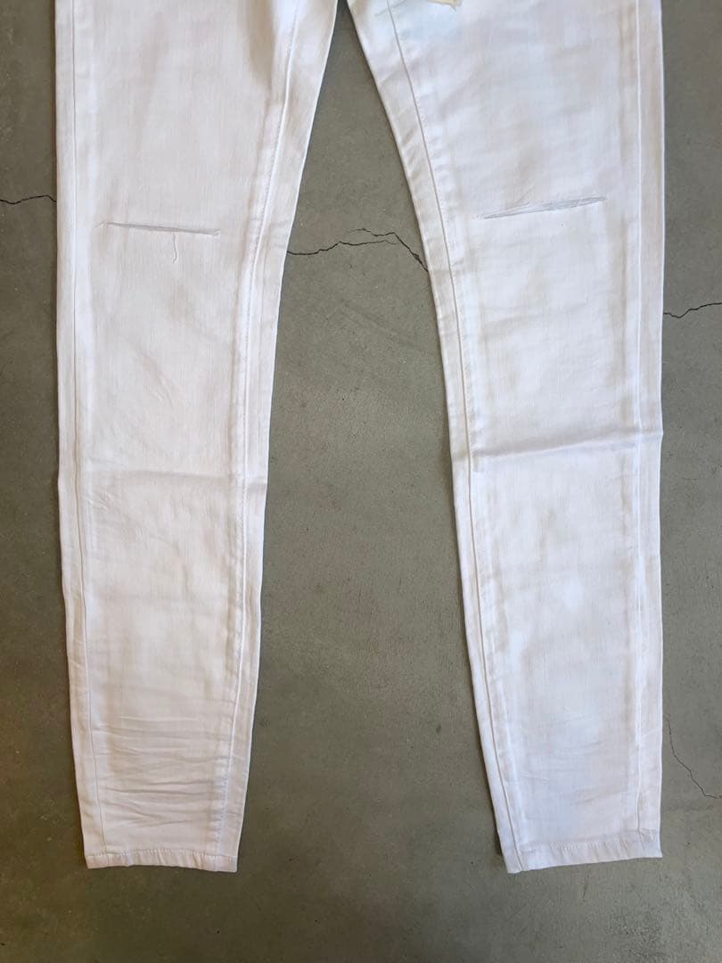 VALABASAS バラバサス ホワイト スキニーデニム　28