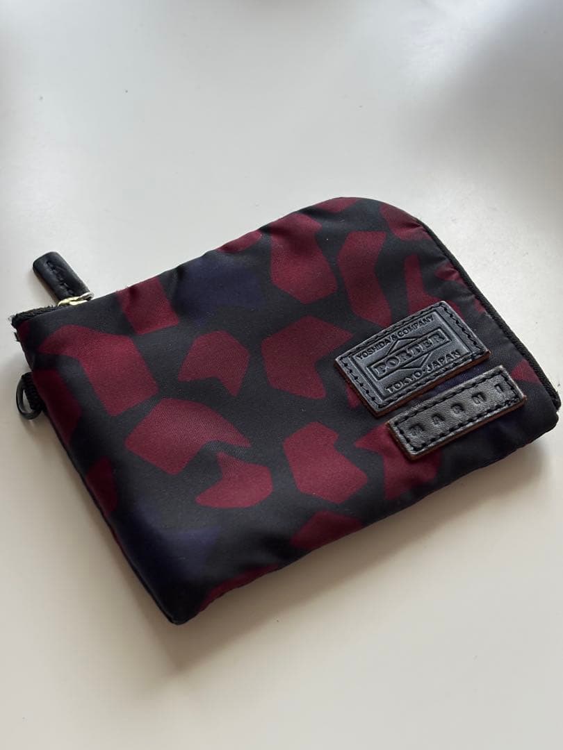 PORTER × MARNI コラボ ナイロンポーチ 総柄 ブラック×ボルドー