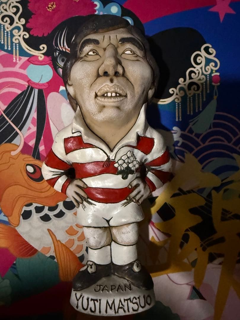 松尾雄治　陶器フィギュア　直筆サイン入り　ラグビー