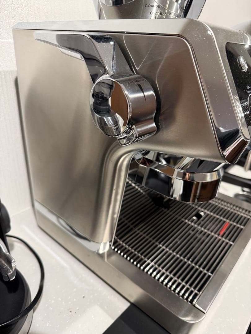 コーヒーメーカー・エスプレッソマシン De'Longhi La Specialista Prestigio