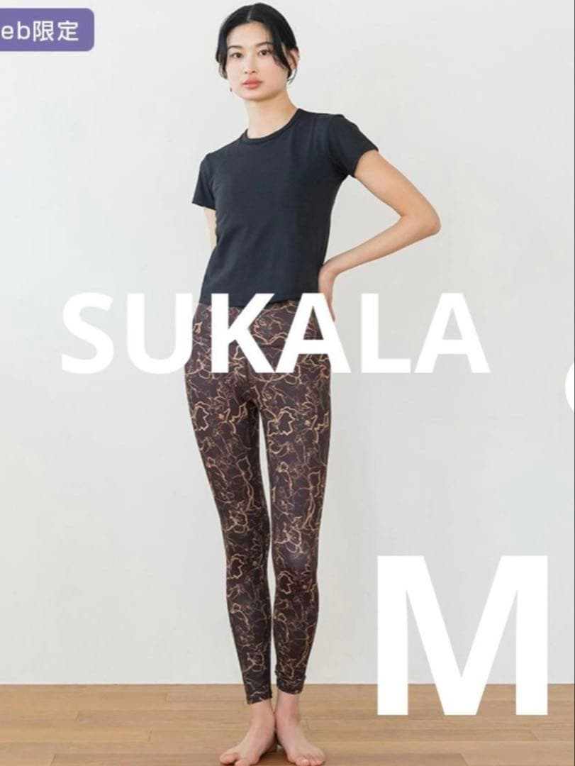 【m18】　SUKALA ヨガウエア　2セット