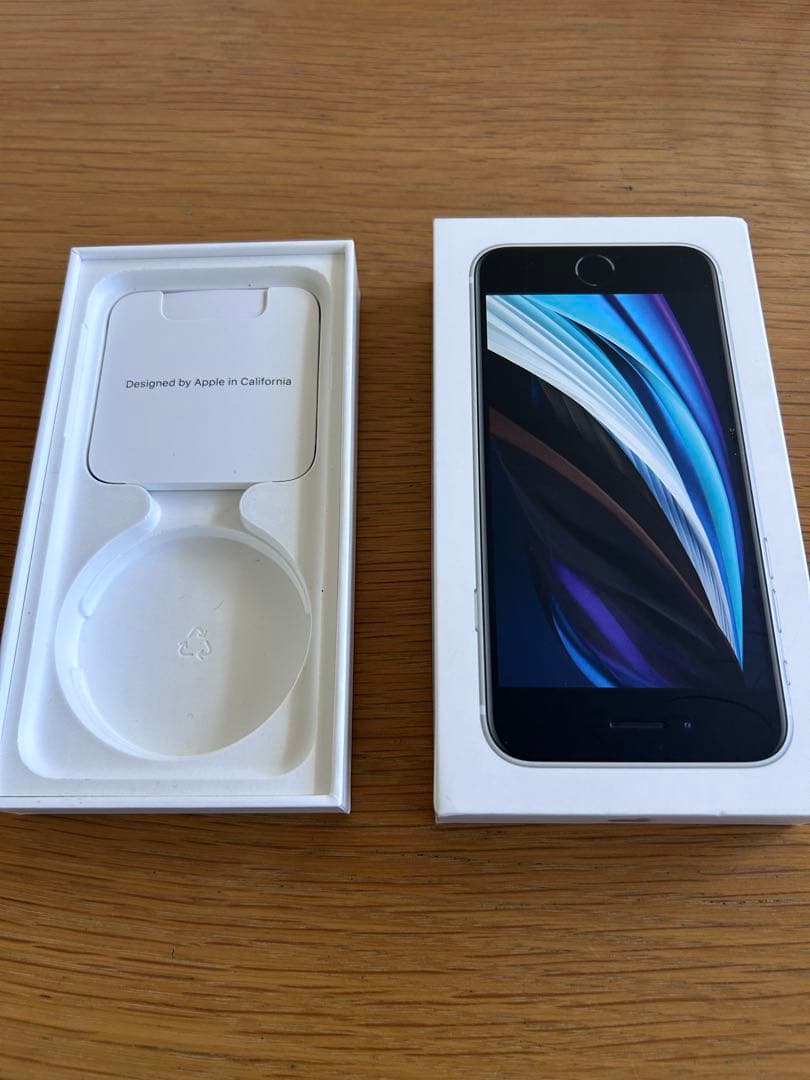 iPhone SE 第2世代 (SE2) ホワイト 64GB 画面割れ