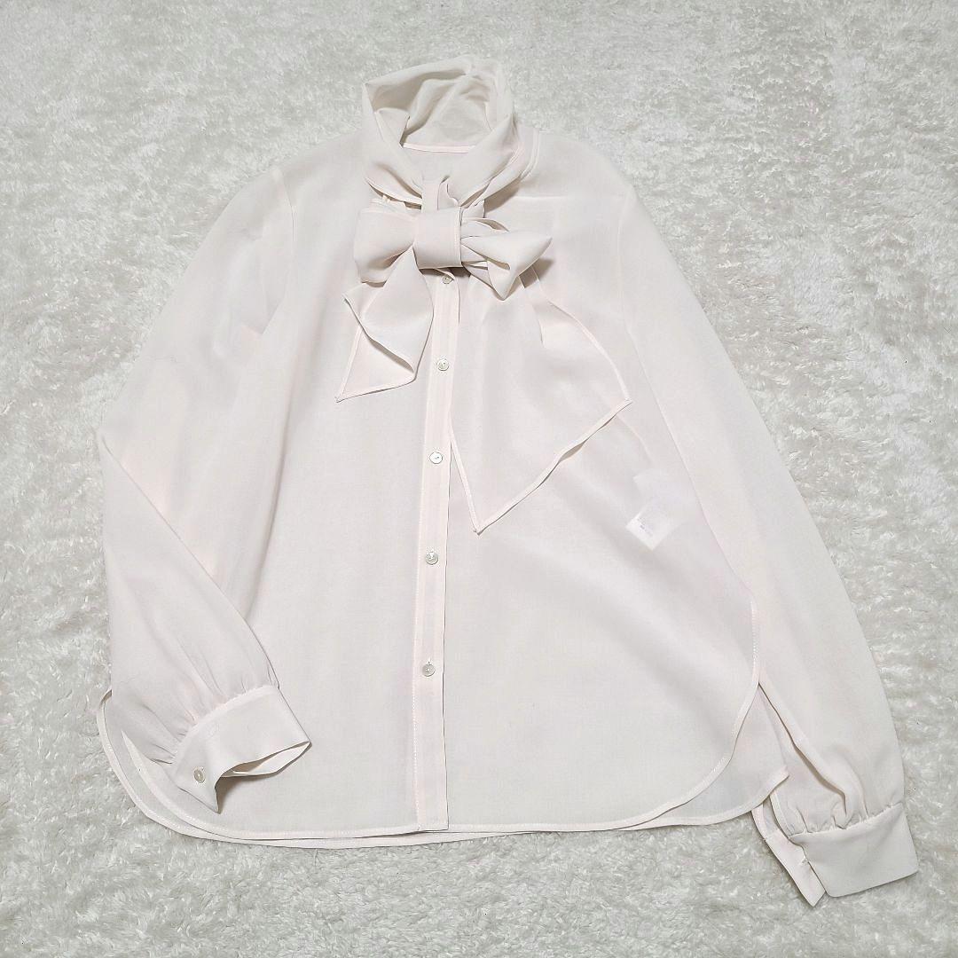 【美品】2024年製　ガリャルダガランテ　フィネスボウタイブラウス　とろみ素材