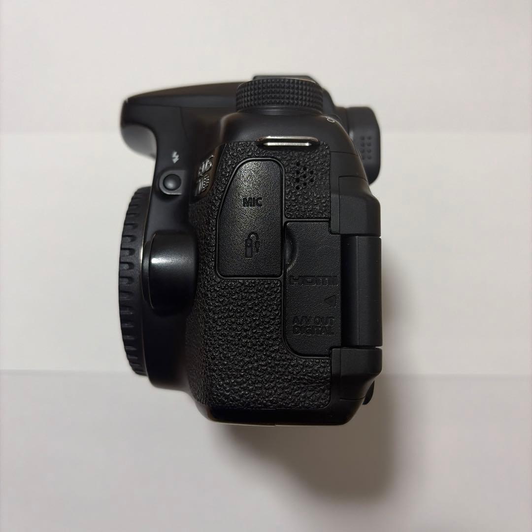 Canon EOS 70D デジタル一眼レフカメラ