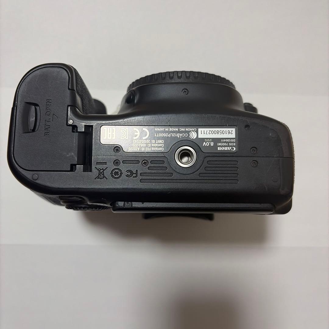 Canon EOS 70D デジタル一眼レフカメラ