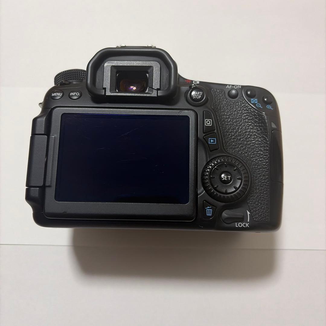 Canon EOS 70D デジタル一眼レフカメラ