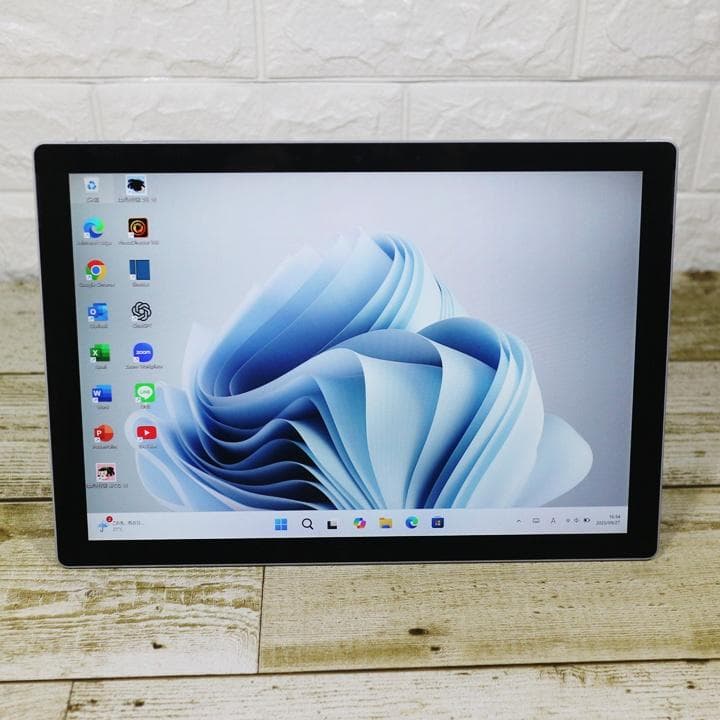 nuu 美品 surface pro7+ SSD256GB タッチパネル