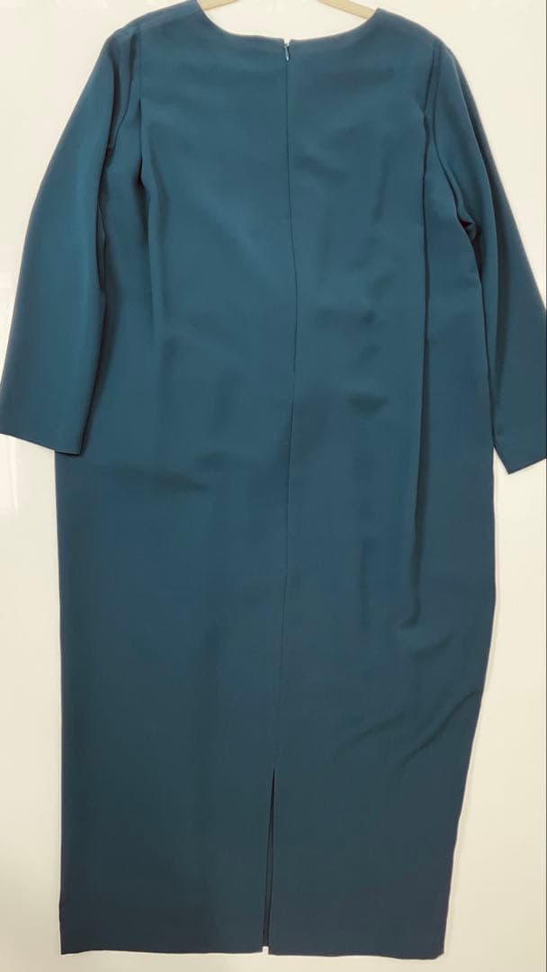 ピ*ぎ様 【新品】iCBコクーン型ワンピース インナー付き 手洗い可能 披露宴