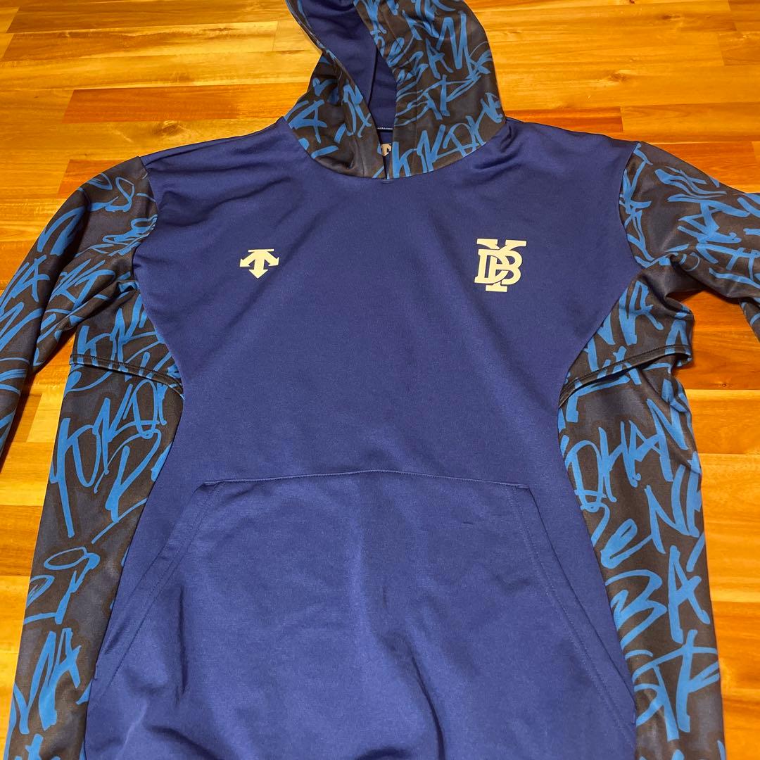 横浜ベイスターズ　オーセンティック　フードパーカー　Ｌサイズ　DeNA