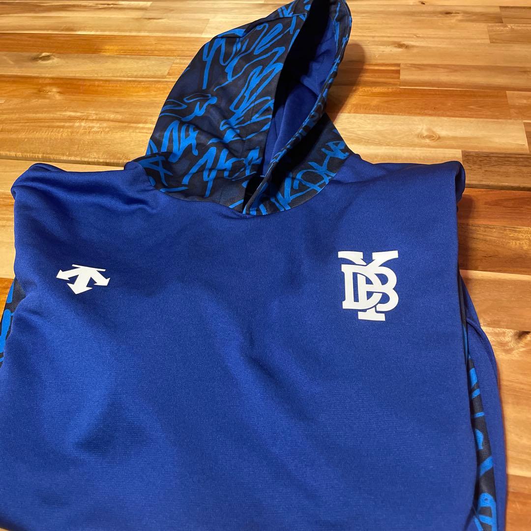 横浜ベイスターズ　オーセンティック　フードパーカー　Ｌサイズ　DeNA