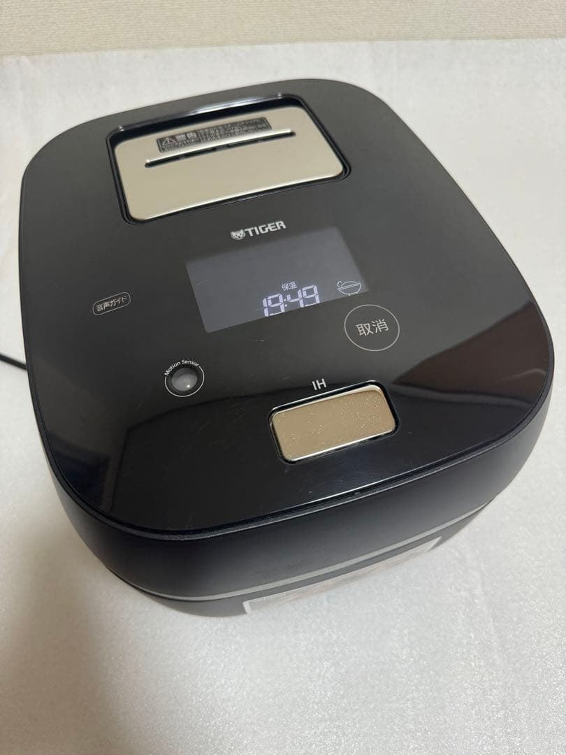 タイガーTIGER 圧力　IH炊飯器 JPX-102X