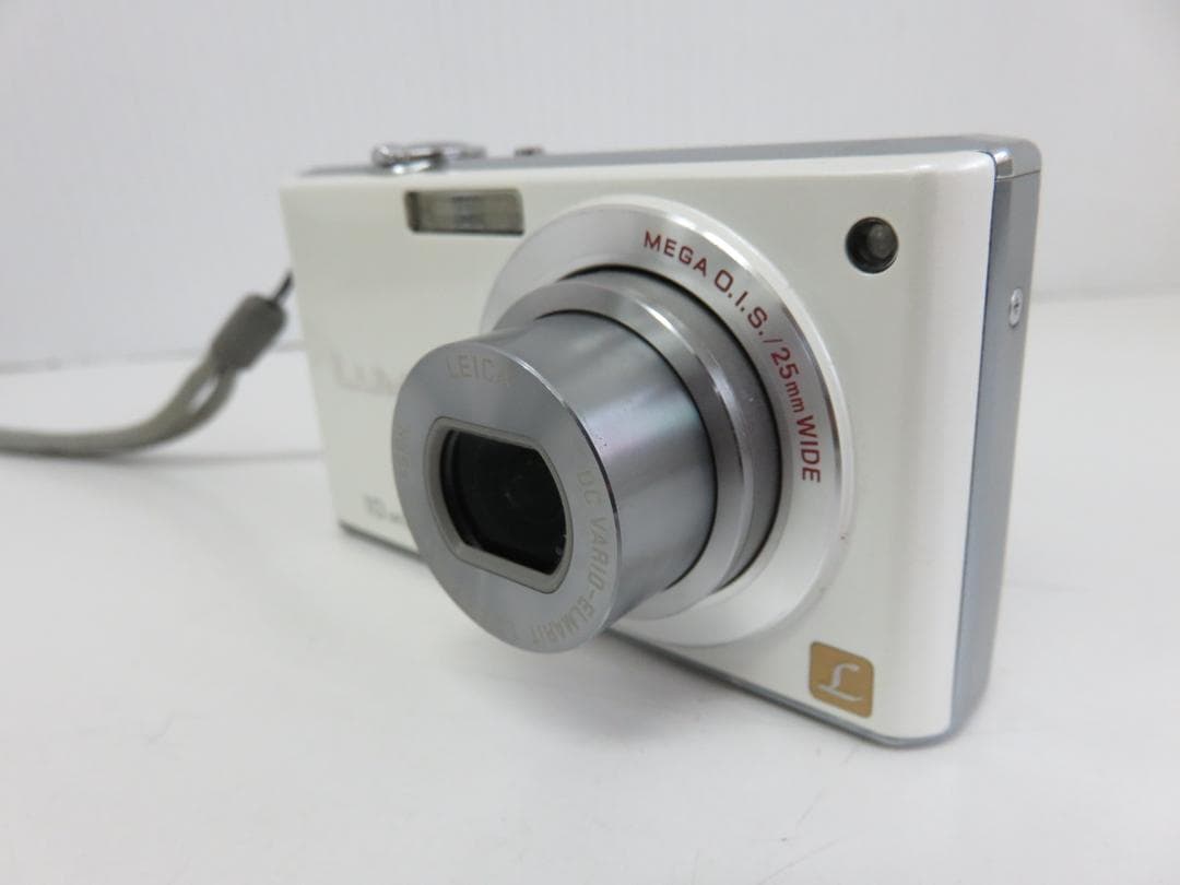 Panasonic パナソニック LUMIX FX37 ホワイト デジカメ