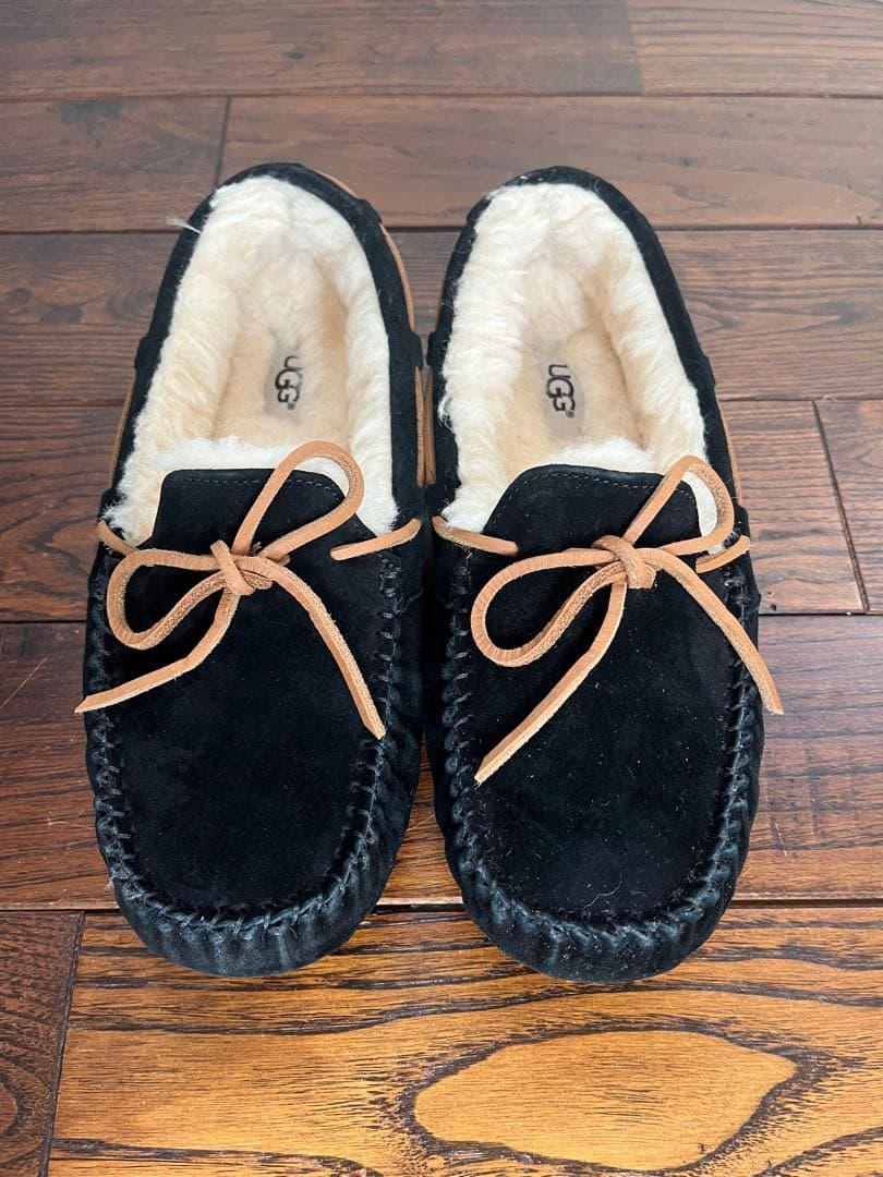 UGG アグ ダコタ モカシン ブラック 23cm