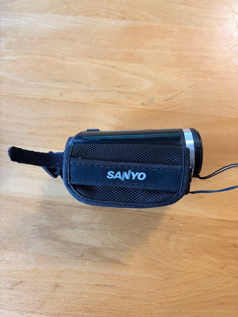 SANYO デジタルムービーカメラ　品番 VPC-CG9 Xacti