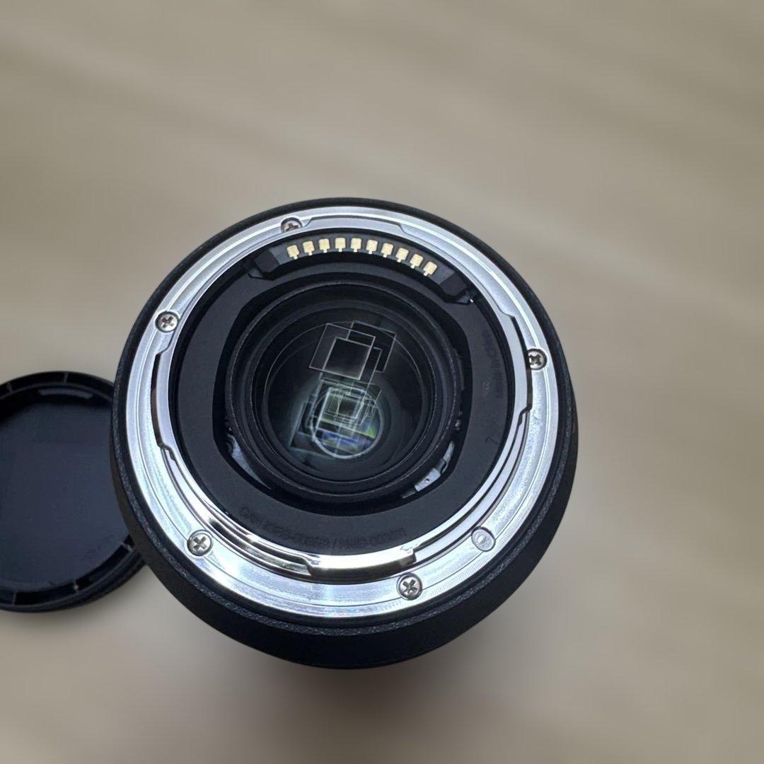 LUMIX 28-200mm ズームレンズ