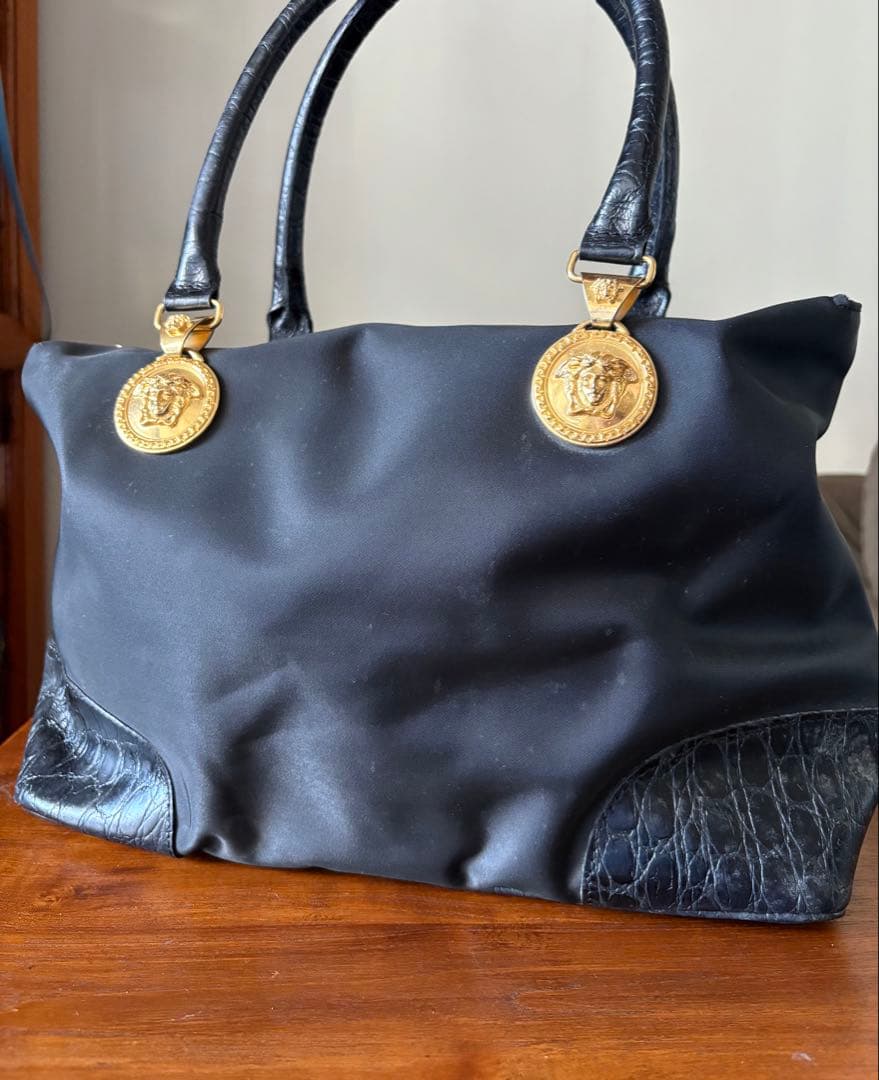 GIANNI VERSACE ジャンニ　ヴェルサーチ　バッグ