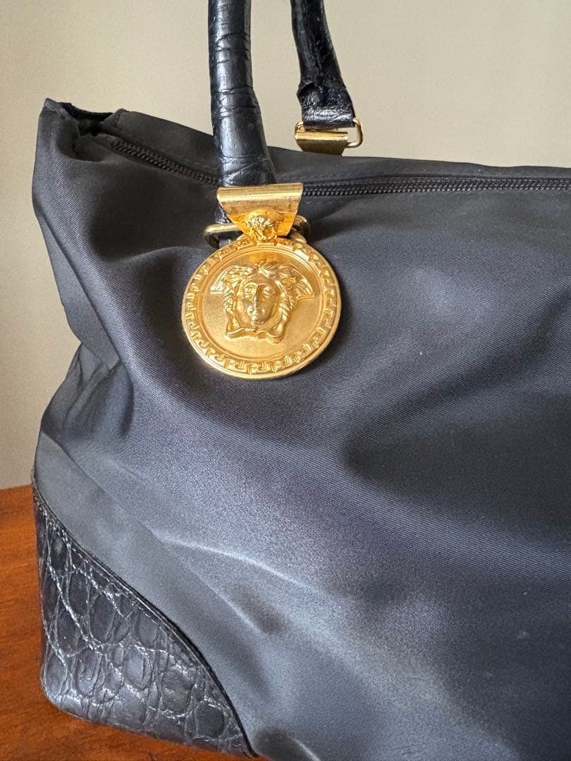 GIANNI VERSACE ジャンニ　ヴェルサーチ　バッグ