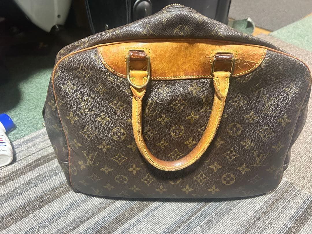 Louis Vuitton ルイヴィトン モノグラム ドーヴィル