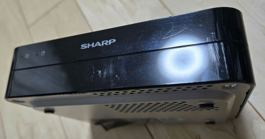 SHARP AQUOS　ポータブルテレビ　2T-C16AP