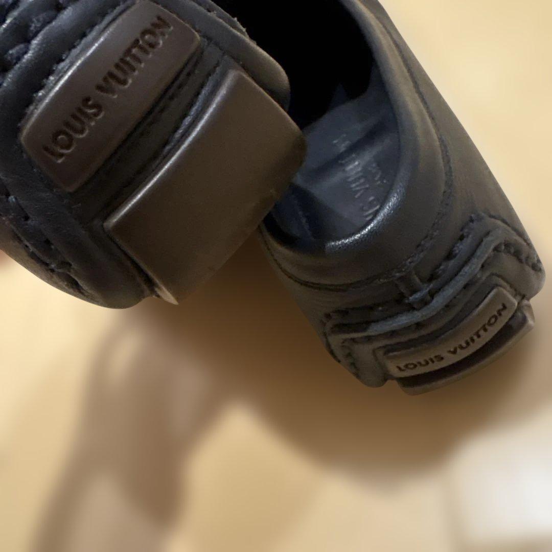 Louis Vuittonネイビーレザー ローファー