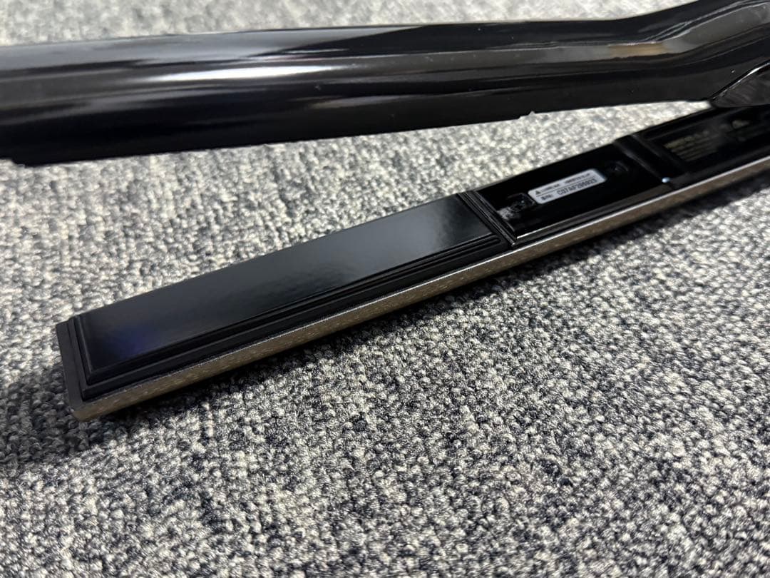 【ほぼ未使用】 リュミエリーナ ヘアビューロン 4D Plus ストレート