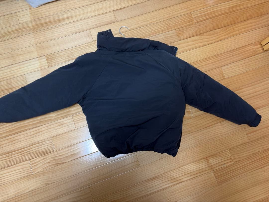 美品　Sサイズ SINSS ショートパフジャケット　チャコール