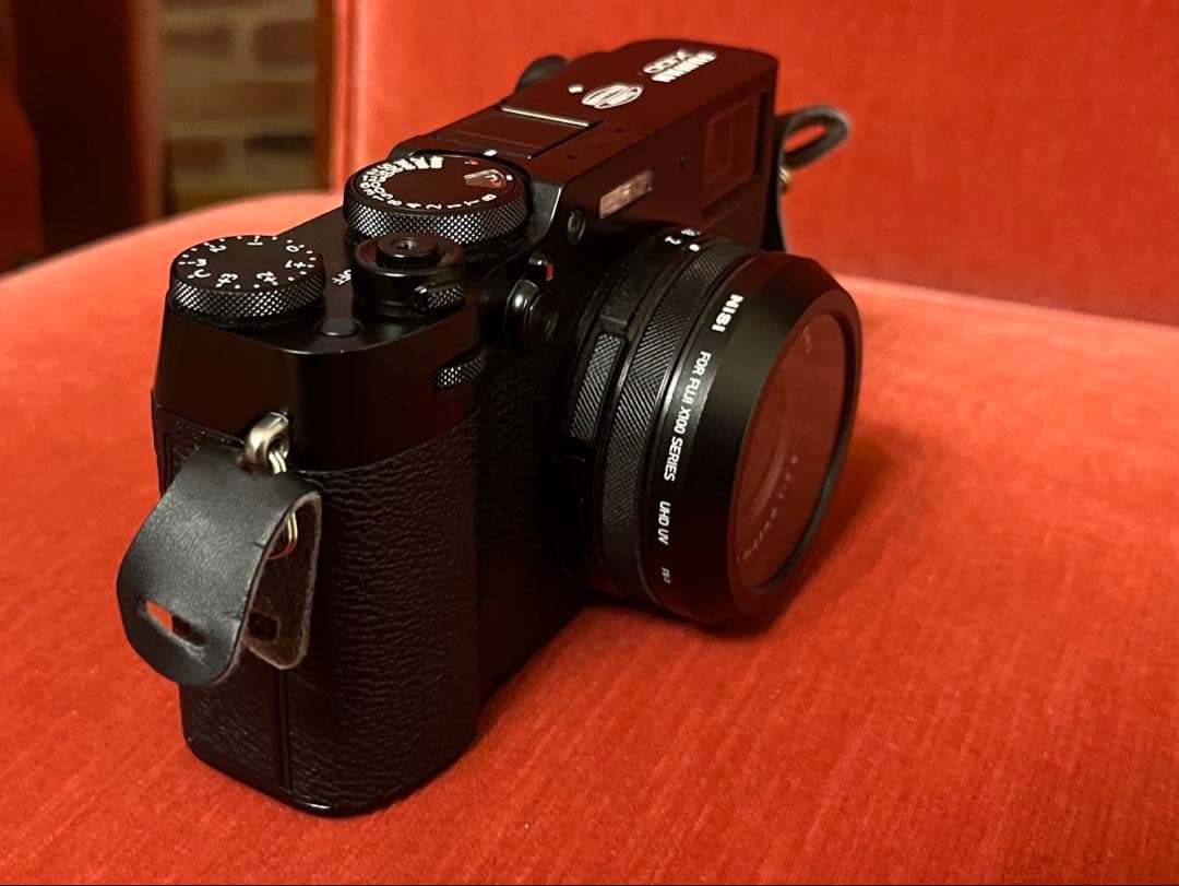 FUJIFILM X100V ブラック美品(200SHOT)