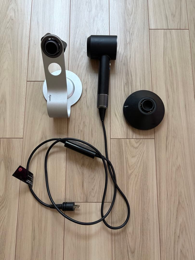 Dyson ドライヤーHD08 ULF BBN ENT ブラック/ニッケル