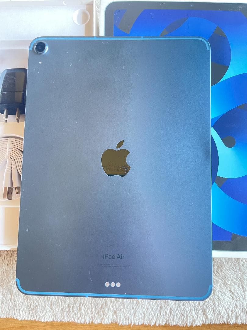 ipad air第５世代　６４GB WI-FI-cell バッテリー８７%