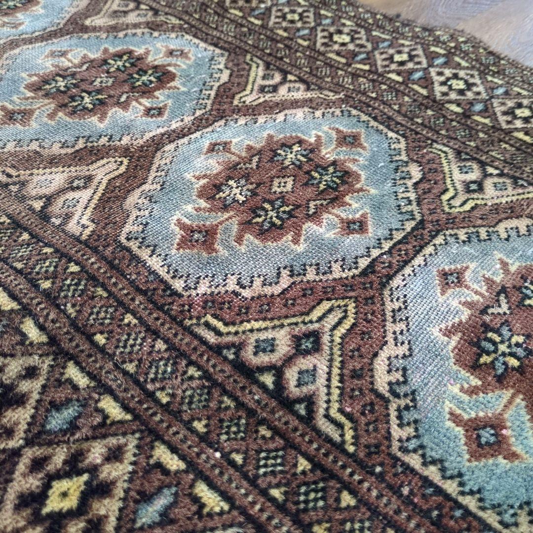 ヴィンテージラグ　パキスタン　トライバルラグ　手織り絨毯