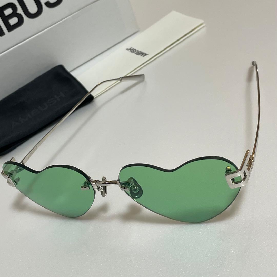 極美品 AMBUSH サングラス グリーン ハート