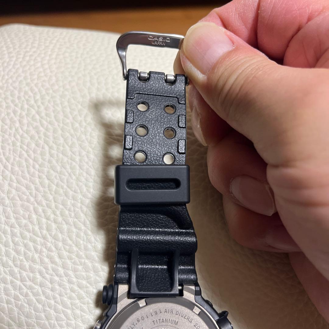 CASIO G-SHOCK チタン デジタル腕時計