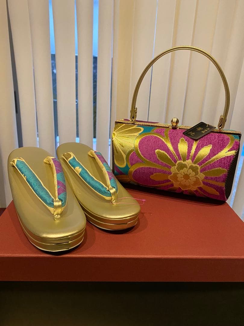 未使用 草履バッグセット 西陣織 成人式 結婚式 振袖 卒業式袴