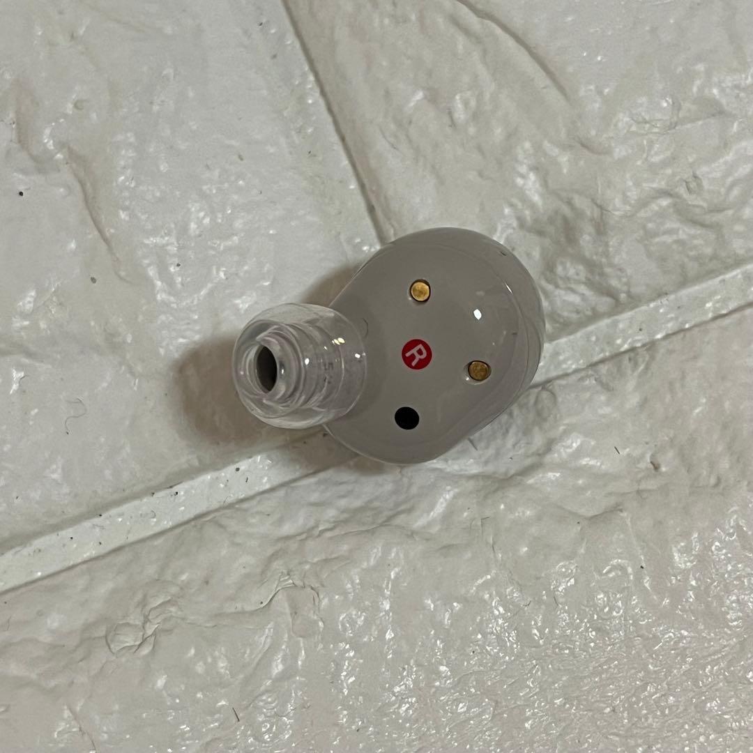 美品　SONY WF-1000XM5 プラチナシルバー　右R右耳　5.0.2