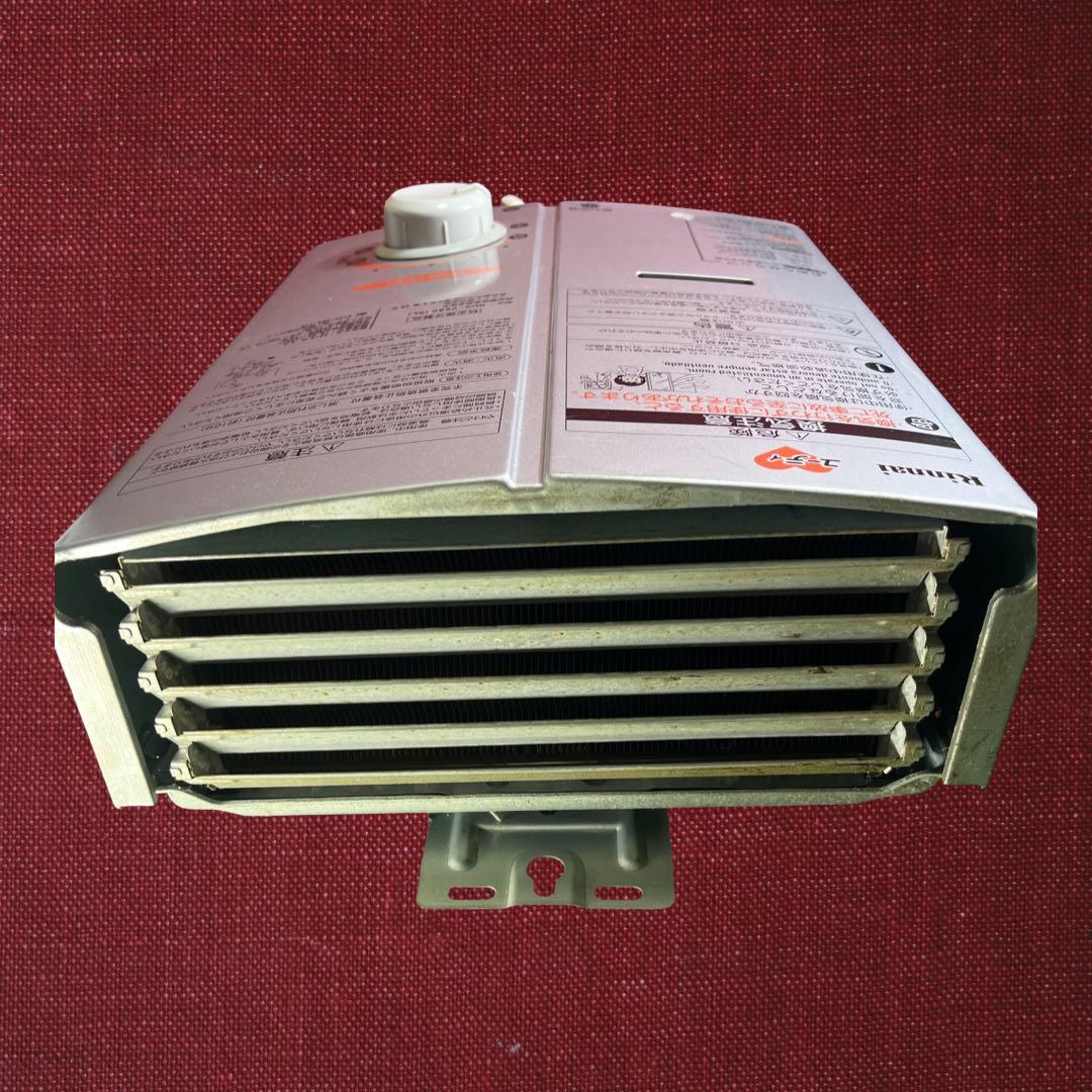 給湯器 リンナイ RUS-V560(SL) 都市ガス用 2016年製