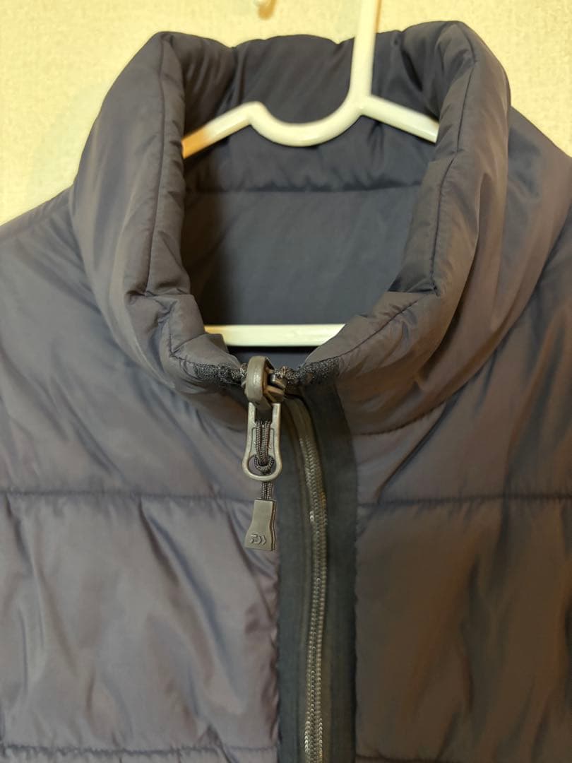 m*1様 TECH REVERSIBLE CLIMBERS PUFF VEST