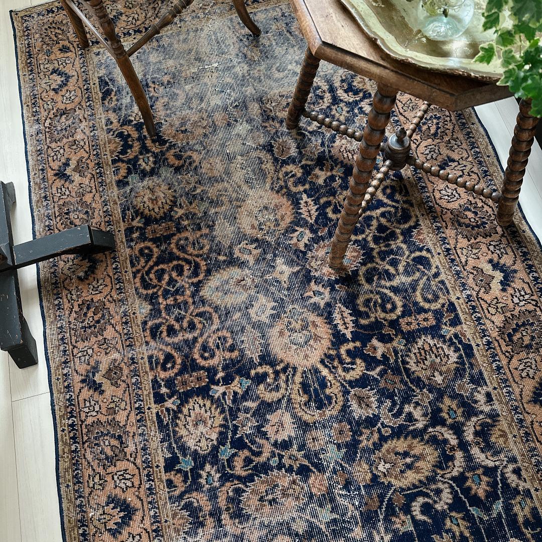 トルコ ヴィンテージラグ A30 レア ネイビー キャメル オレンジ ブルー