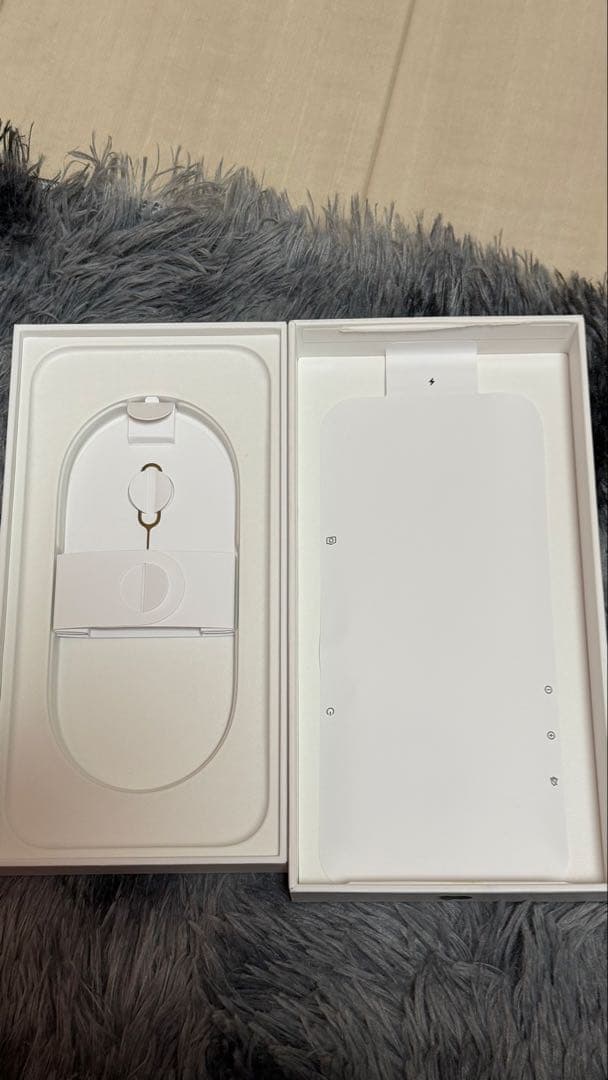 iPhone16 ProMax 1TB SIMフリー バッテリー98%