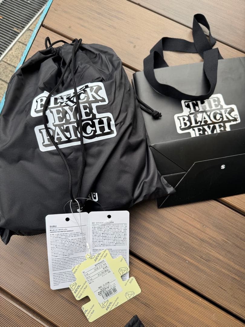 BlackEyePatch Og Label Subu Sandals ブラック