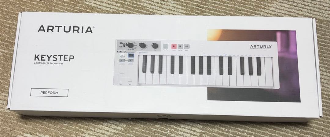 【値下】ARTURIA KEYSSTEP MIDIキーボード 新品未使用