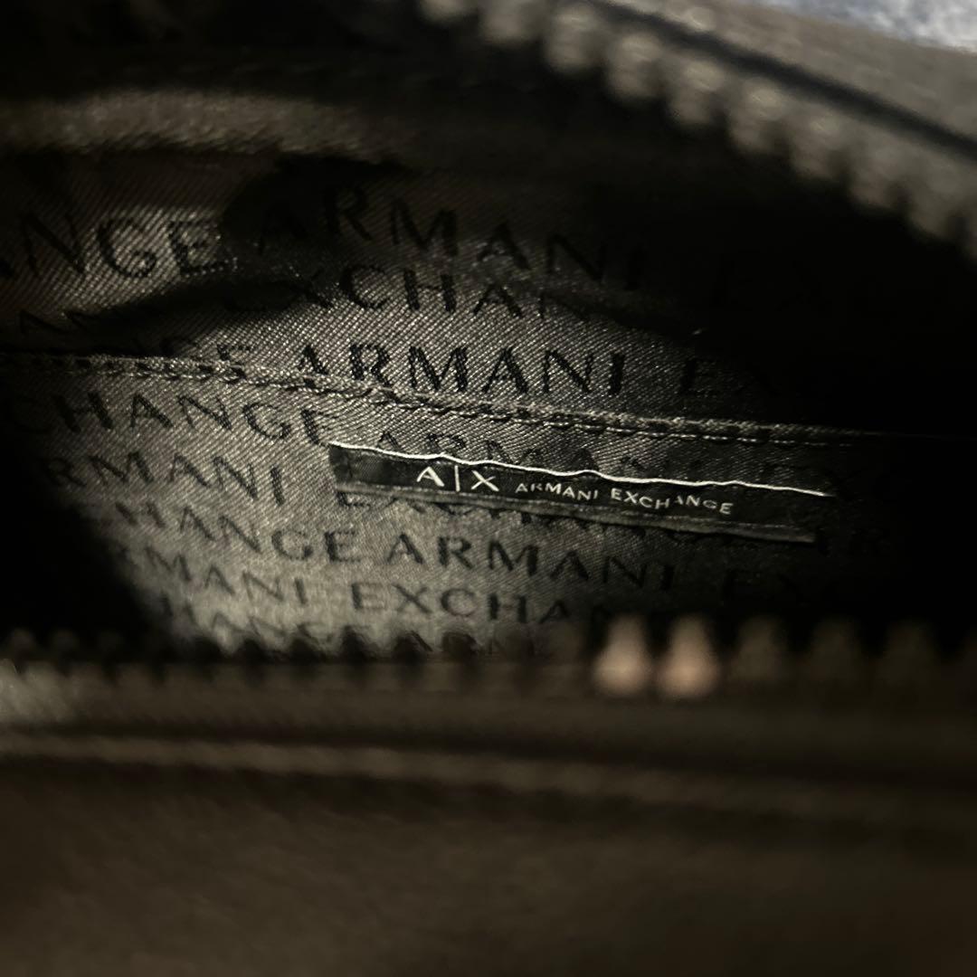 Armani Exchange ブラック ショルダーバッグ