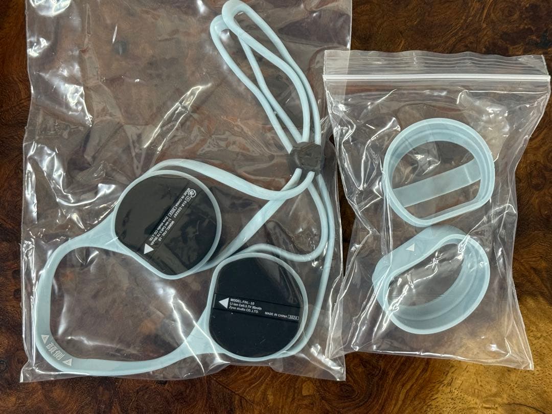 【新品】EMS美顔器 icoelle フェイシャルネックリフト 付属品一式！